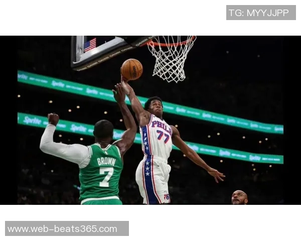 埃奇库姆高空起飞挑战米切罗虽未成功却成功造成犯规